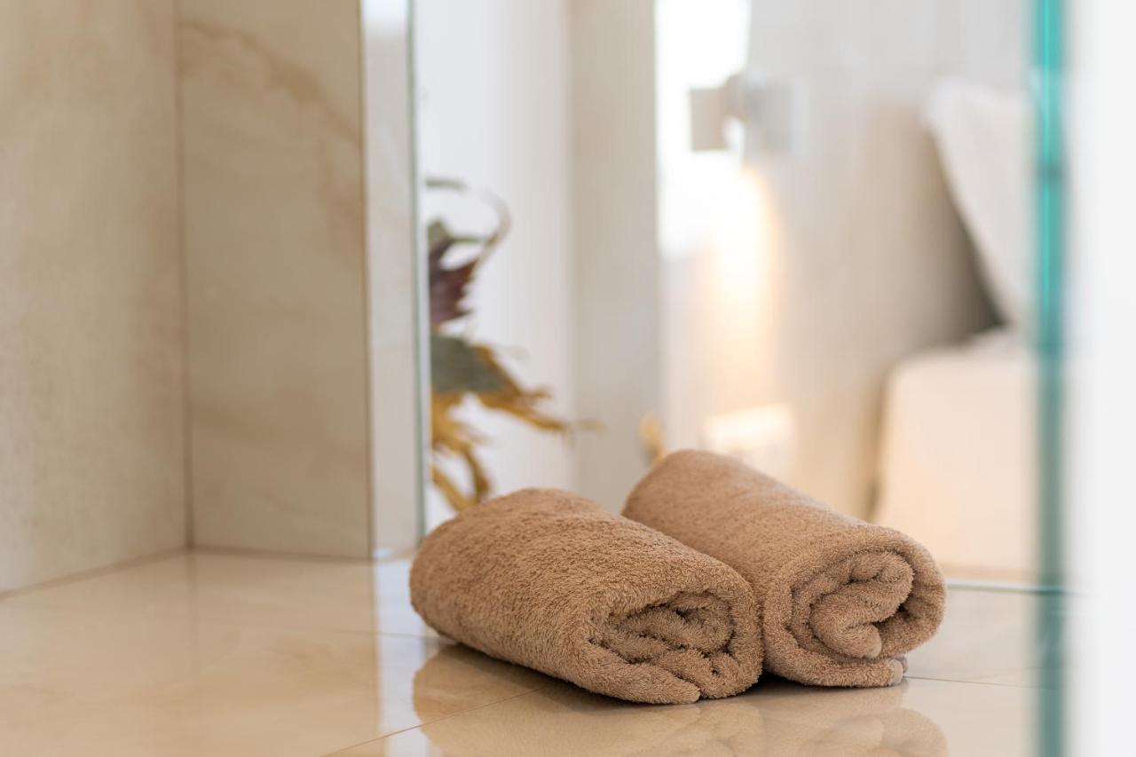 Cycladic Suites & Spa サントリーニ エクステリア 写真