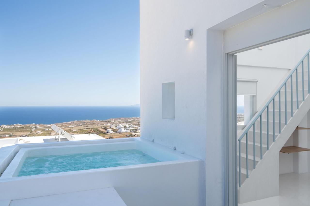Cycladic Suites & Spa サントリーニ エクステリア 写真
