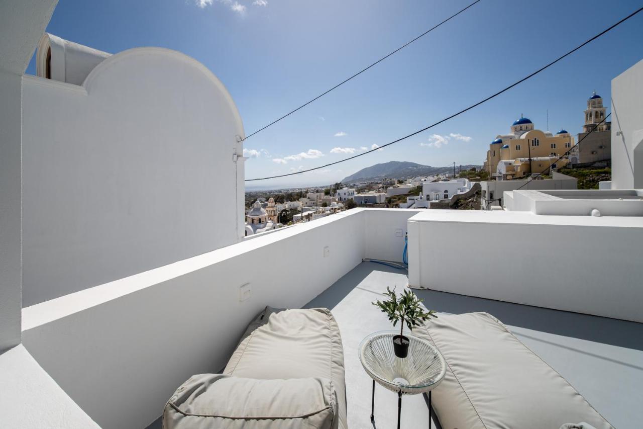Cycladic Suites & Spa サントリーニ エクステリア 写真