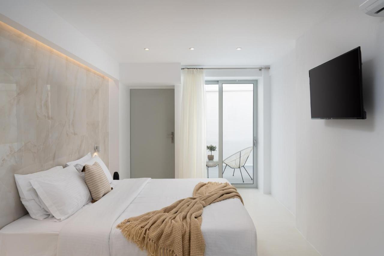 Cycladic Suites & Spa サントリーニ エクステリア 写真