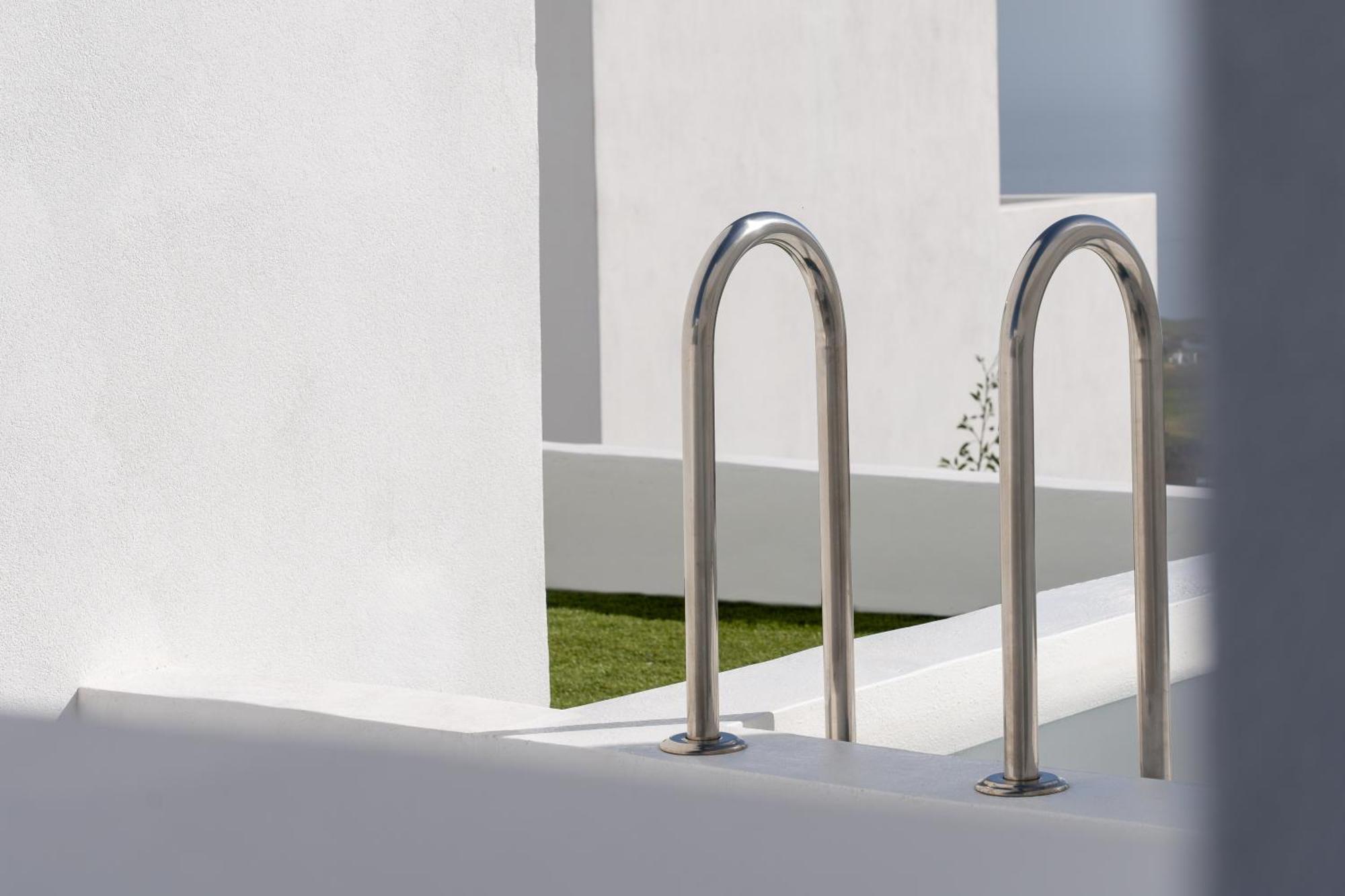 Cycladic Suites & Spa サントリーニ エクステリア 写真