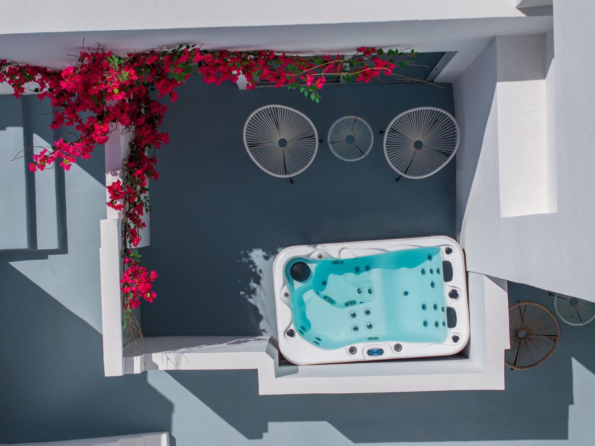 Cycladic Suites & Spa サントリーニ エクステリア 写真